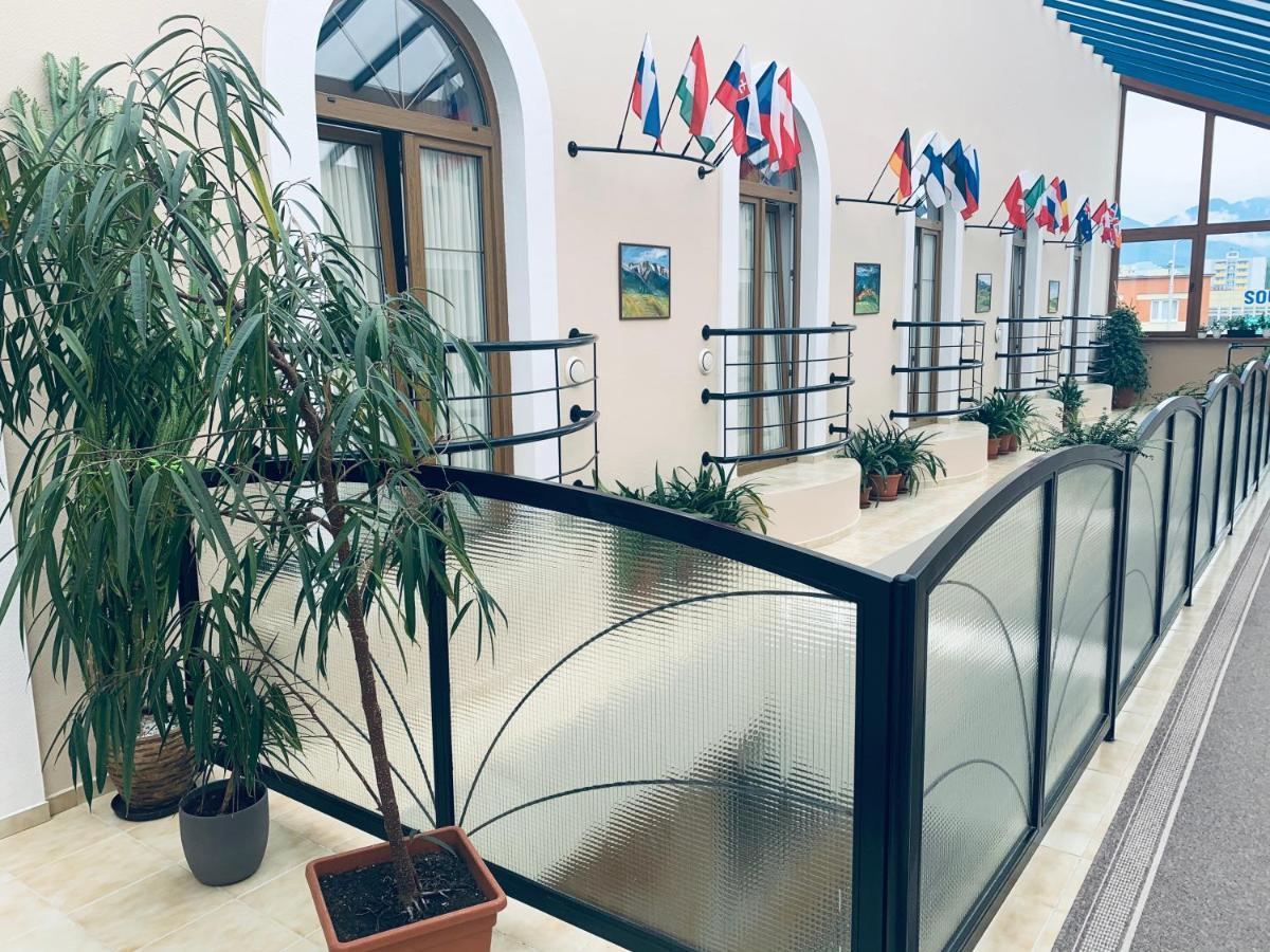 Hotel Steve Liptovský Mikuláš Eksteriør bilde